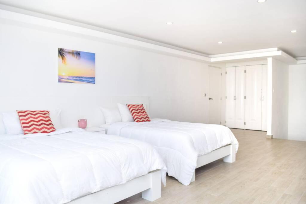 Villas Marlin 108, A Pie De Playa, Albercas, Jacuzi, Ubicacion Inmejorable Cancún Eksteriør bilde