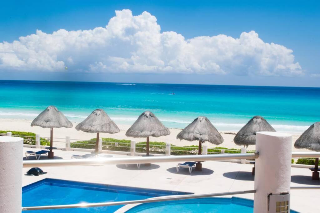 Villas Marlin 108, A Pie De Playa, Albercas, Jacuzi, Ubicacion Inmejorable Cancún Eksteriør bilde